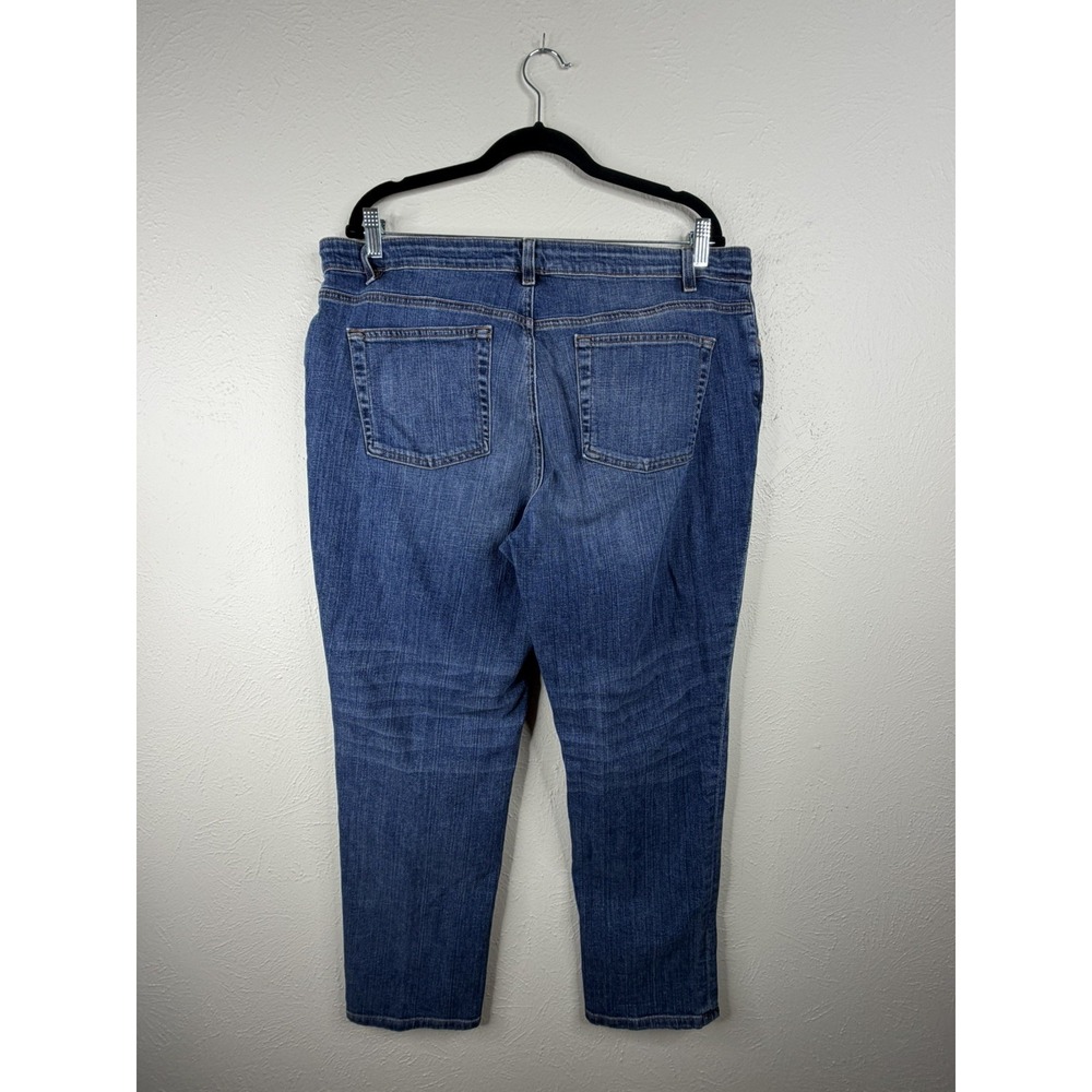Eileen Fisher Woman 16W Blue Organic Cotton Tapered Leg Jeans Medium Wash Denim - Picture 3 of 9